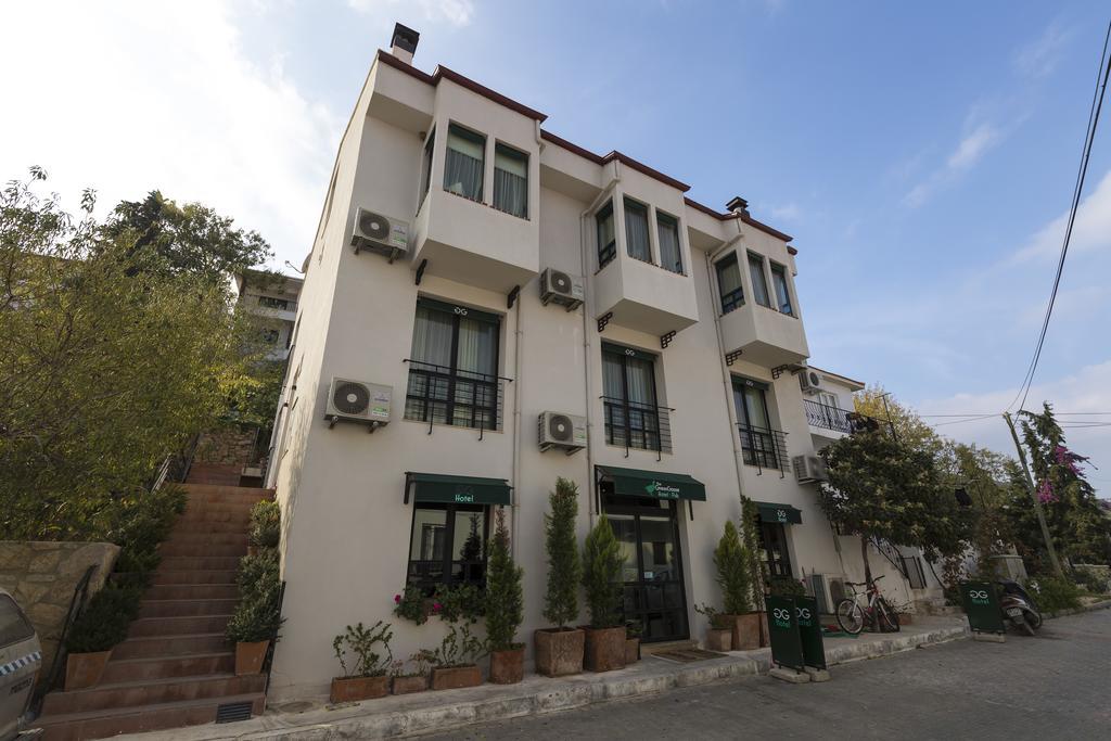 The Green Goose Hotel Датча Екстериор снимка